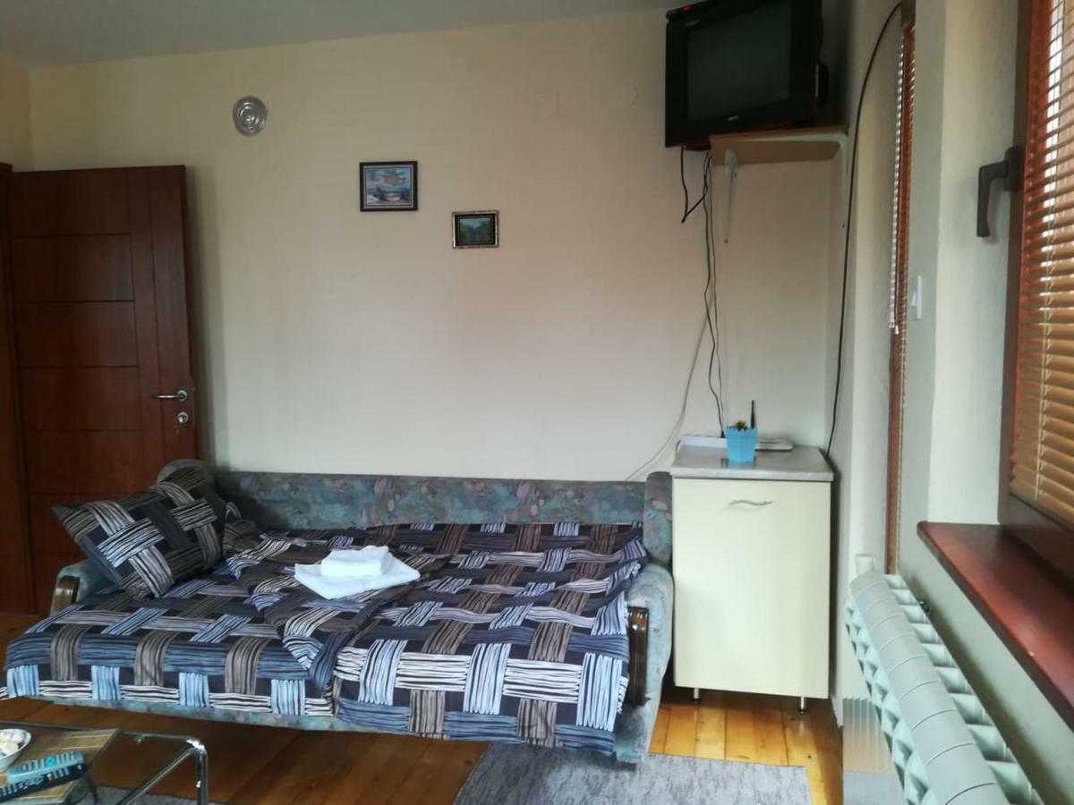 ***Stefani Apartments Kruševo Extérieur photo